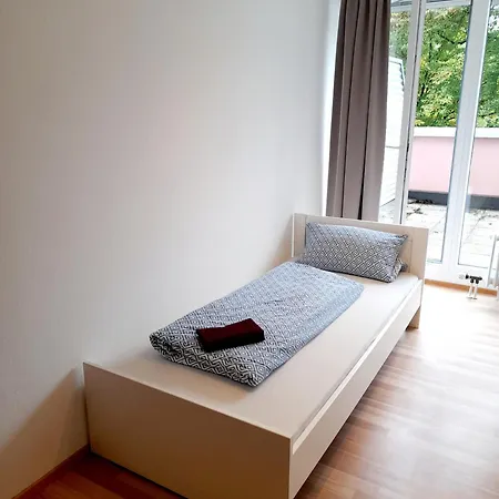 Laule 2 Self Check In * باساو