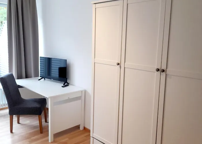 Laule 2 Self Check In